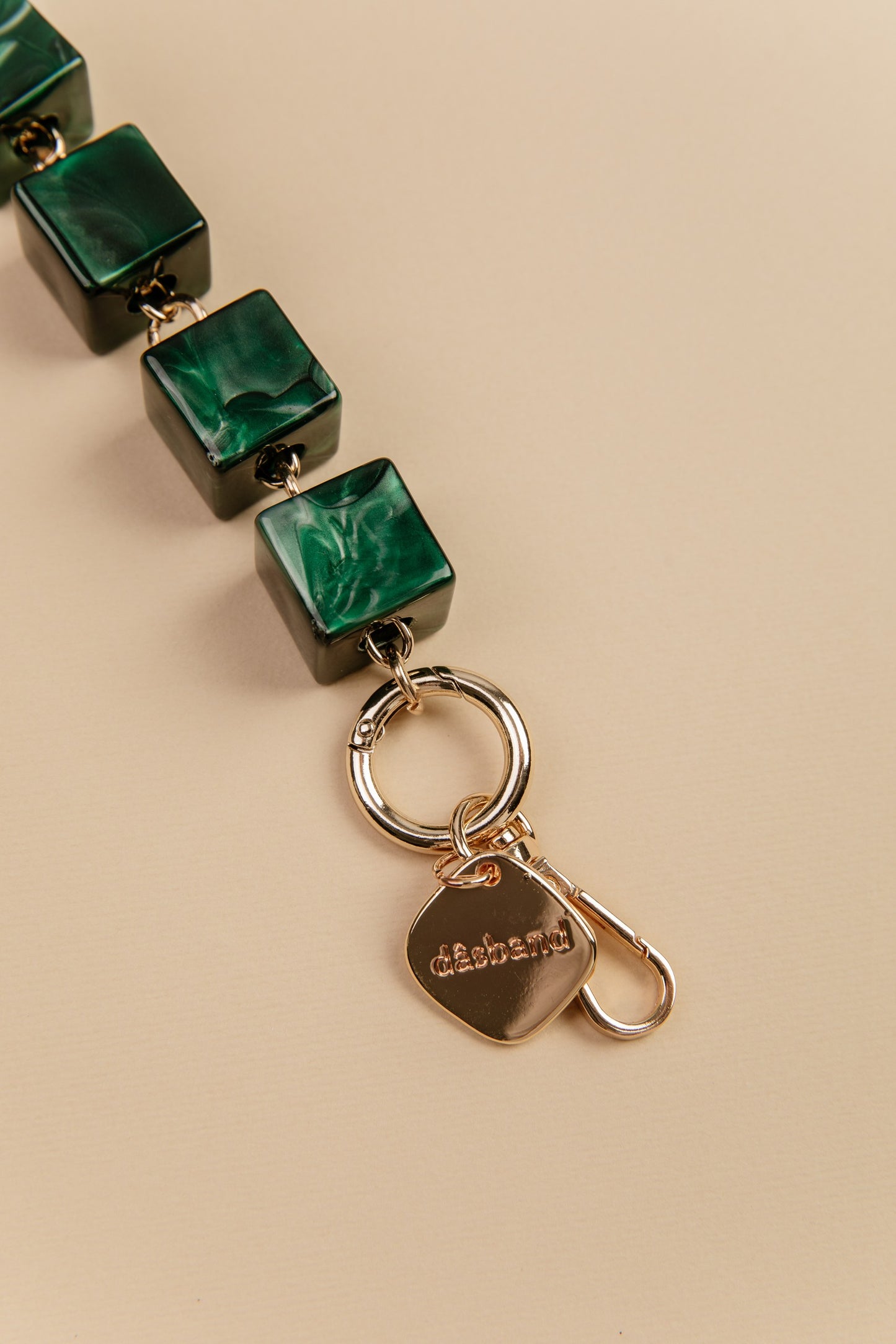 Cadena Max verde corta