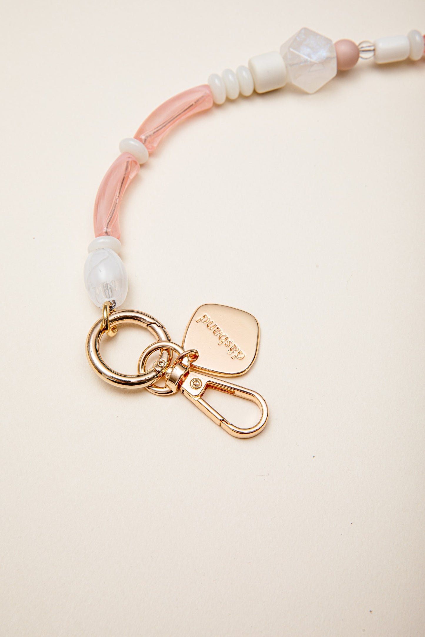 Cadena Clara corta blanco/rosa