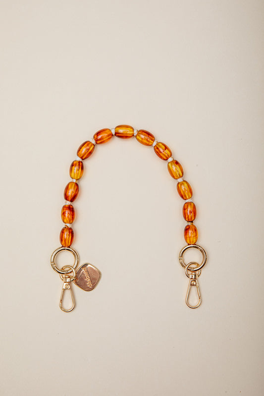 Cadena Lala corta marrón