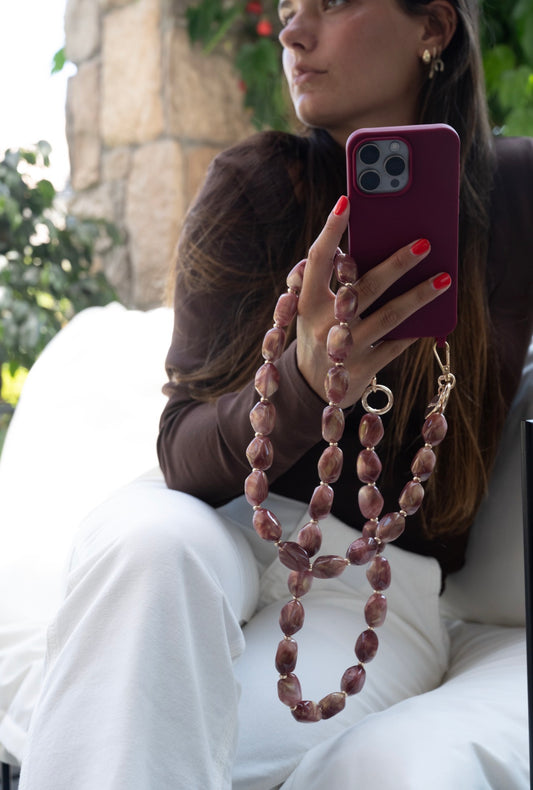 Cadena Vito morada larga